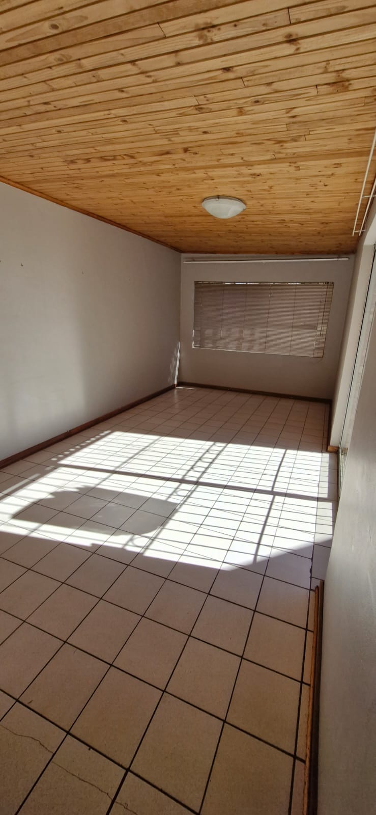 To Let 3 Bedroom Property for Rent in Uitsig Free State
